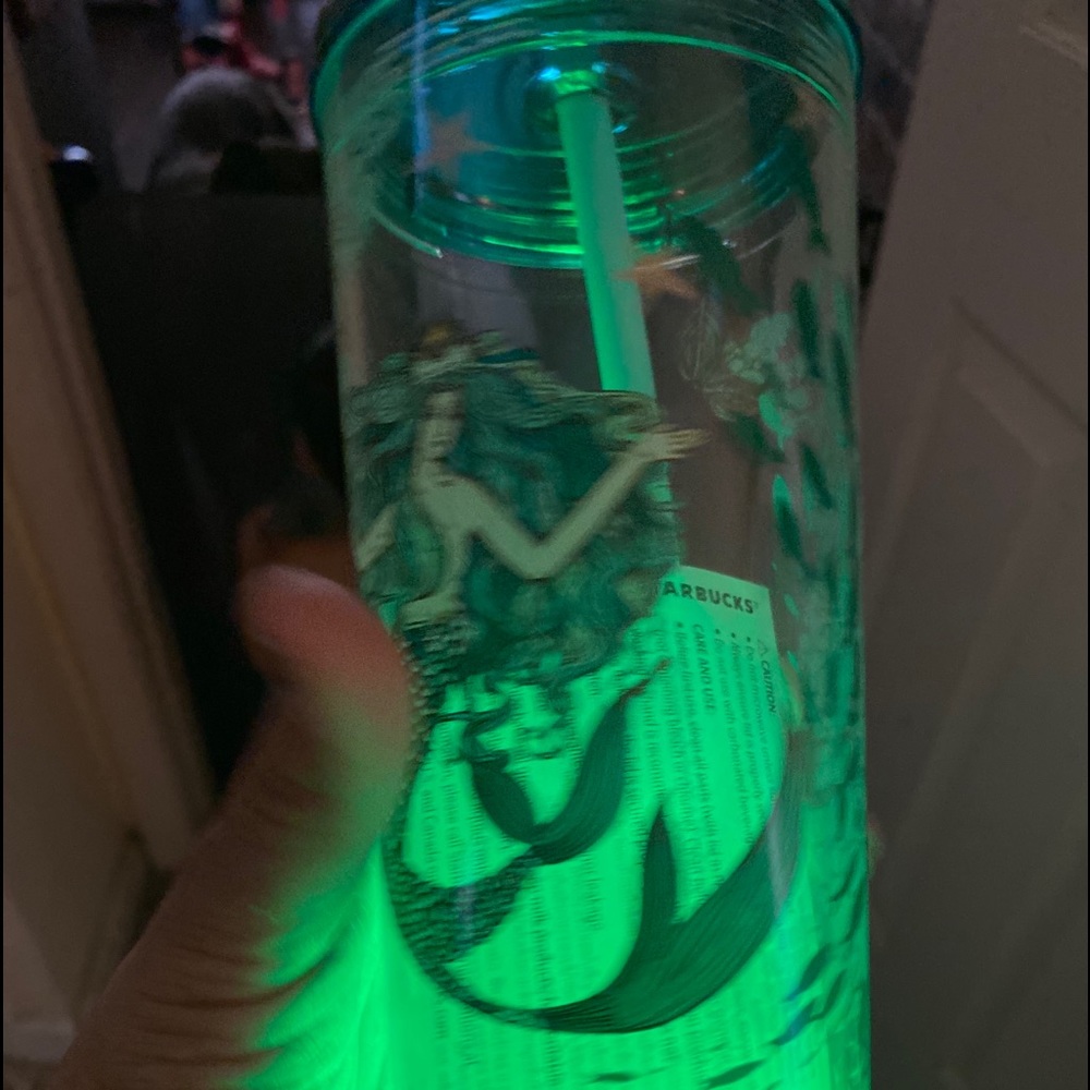 Starbucks mermaid cup with light